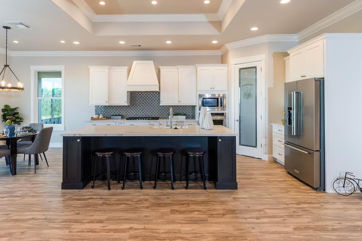 Plan 420017WNT: 3-Bed Home Plan with Expansive Rear Porch - Image #12 - European, Hill Country, Ranch, Southwest