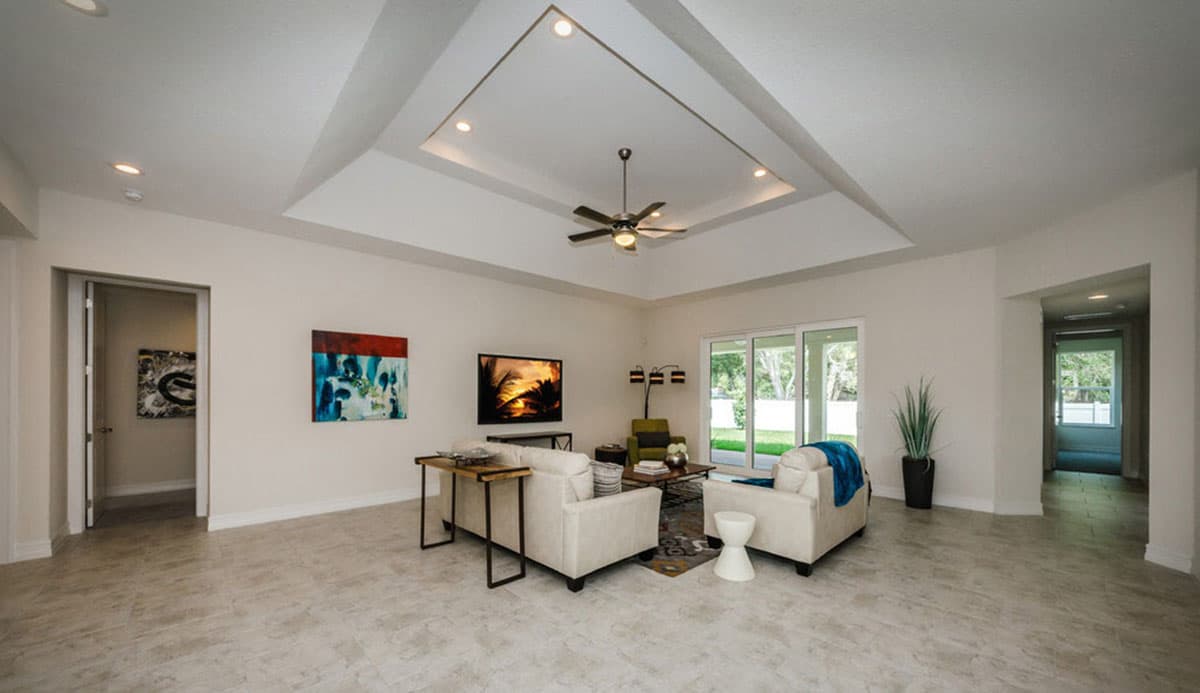 Plan 33027ZR: Contemporary Ranch Home Plan with 3 Beds Under 2600 Square Feet - Image #4 - Contemporary, Ranch, Southern, Traditional