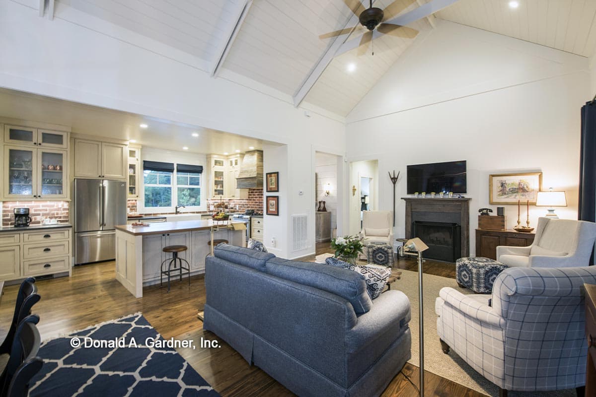 Plan 444001GDN: Modern Farmhouse Plan with Screened Porch and Split-bed Layout - 1905 Sq Ft - Image #8 - Country, Farmhouse, Modern Farmhouse, New American