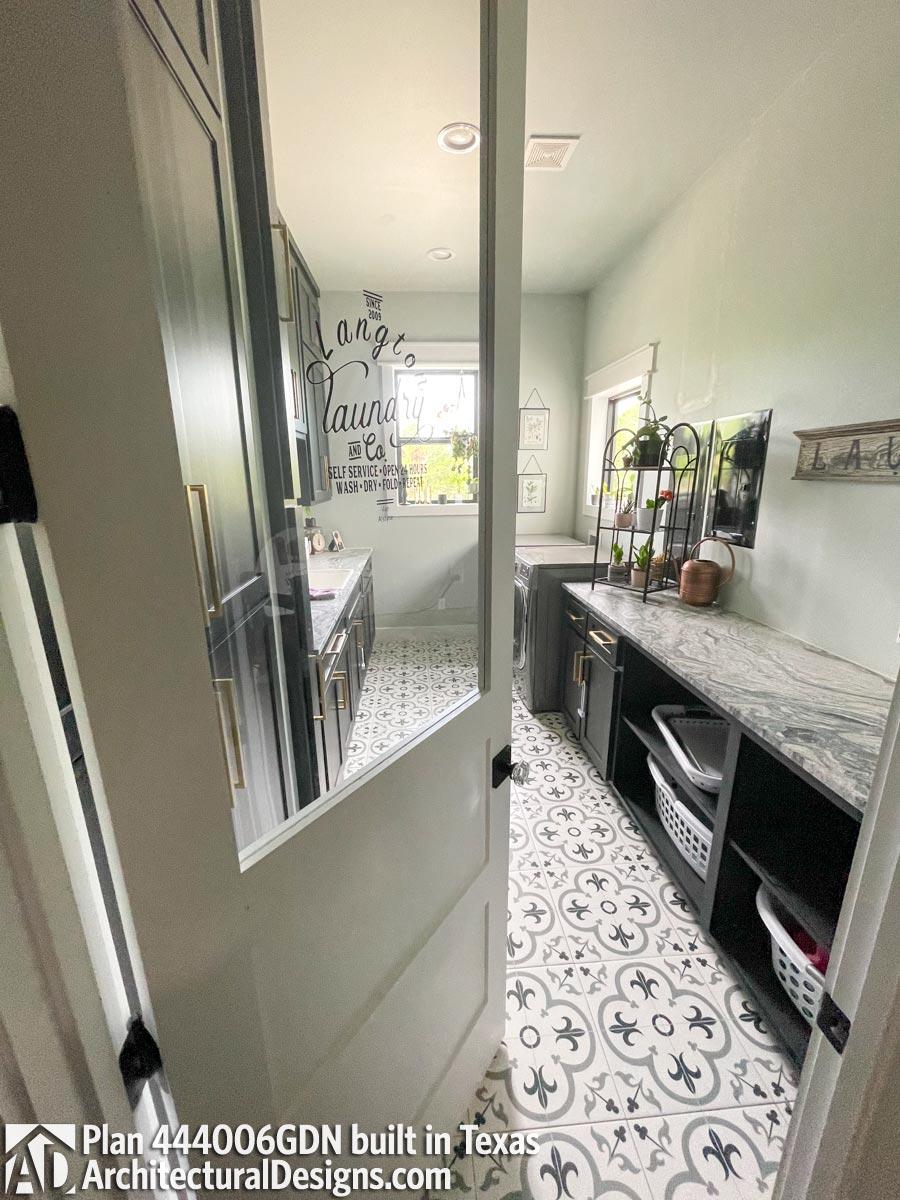 Client Photo id:  409050