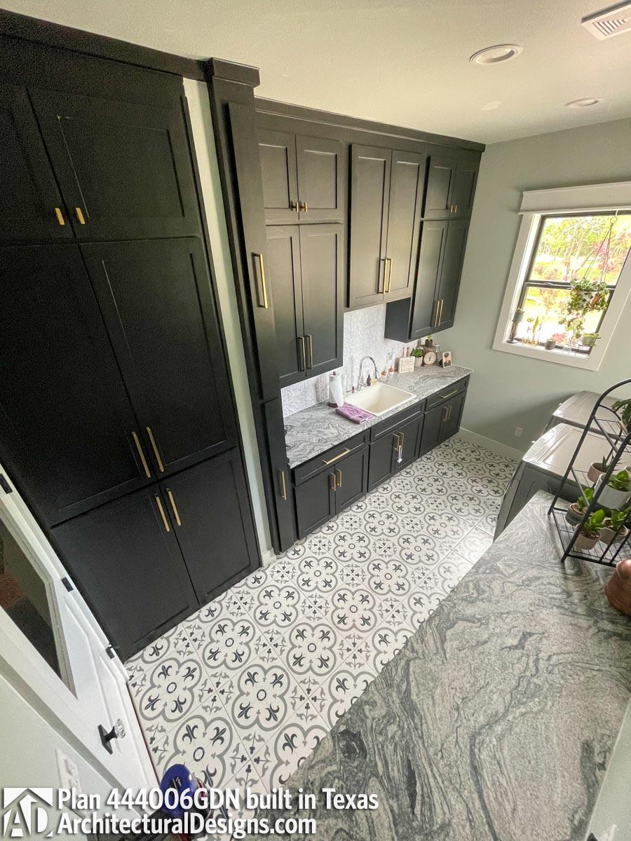 Client Photo id:  409048