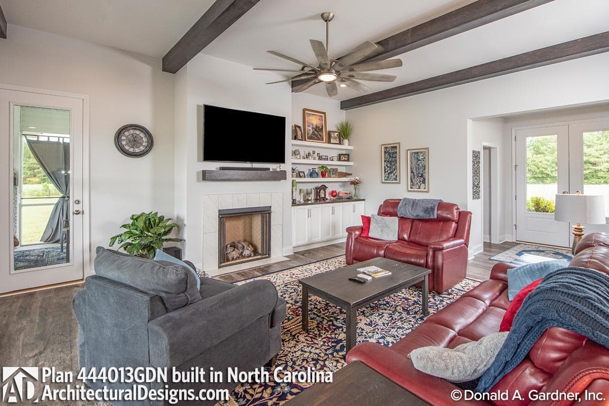 Client Photo id:  443380