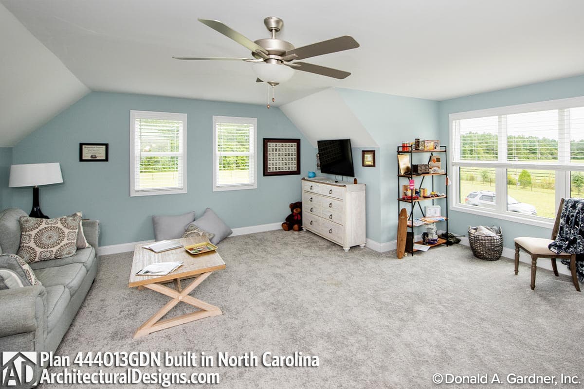 Client Photo id:  443370