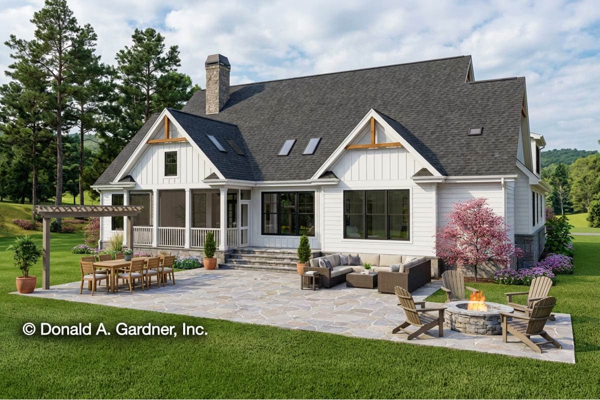 Plan 444029GDN: Modern Farmhouse Plan with Abundance of Natural Light - Image #2 - Country, Craftsman, Modern Farmhouse, New American