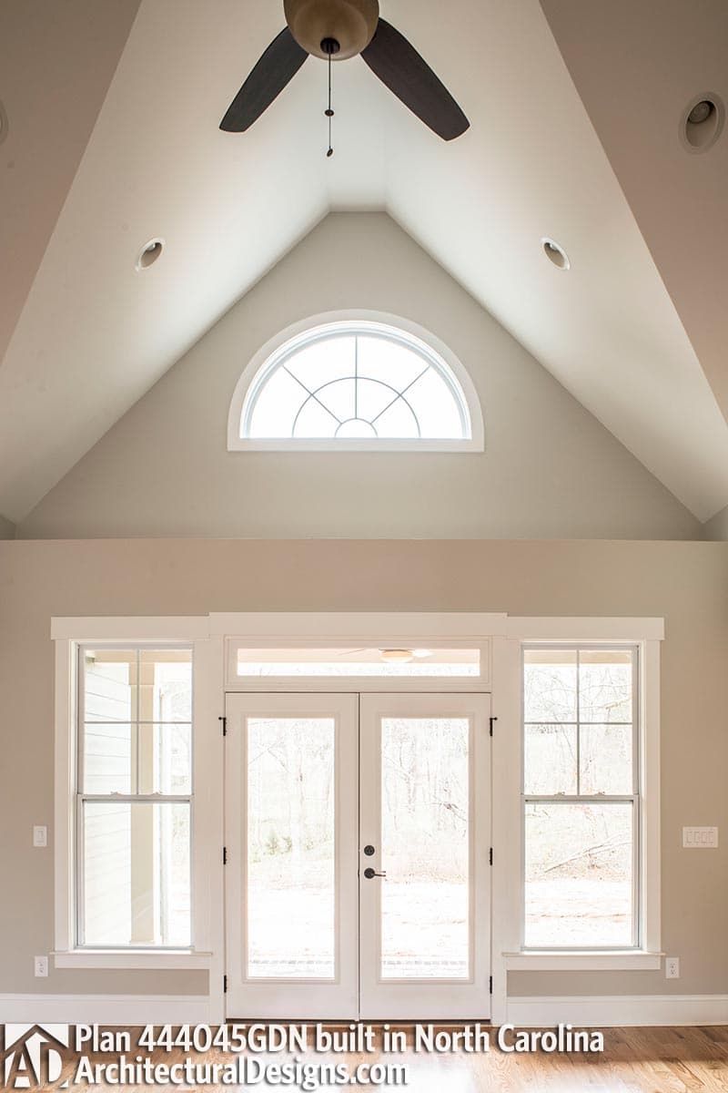 Client Photo id:  451418