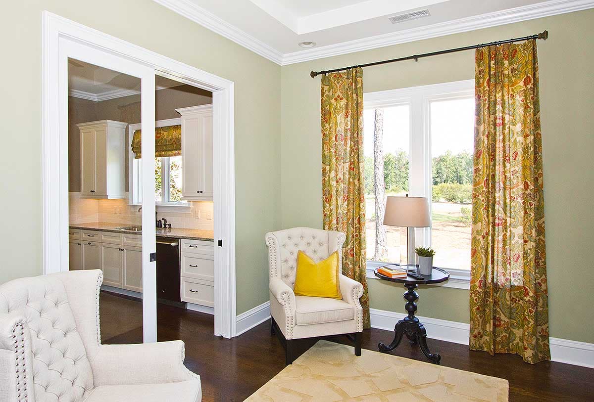 Plan 33126ZR: Narrow Lot 3 Bed House Plan with Bonus Expansion - 3012 Sq Ft - Image #7 - Southern, Traditional