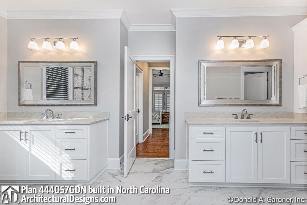 Client Photo id:  409844