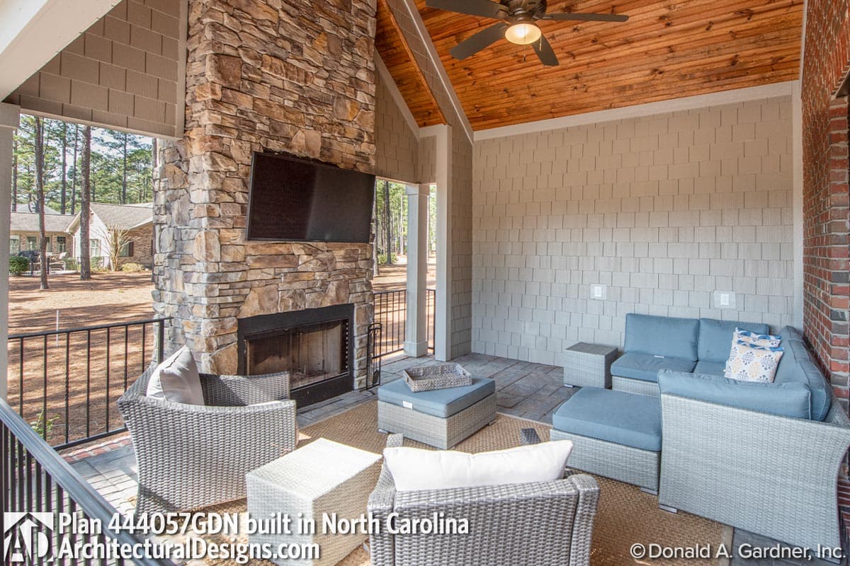 Client Photo id:  409839