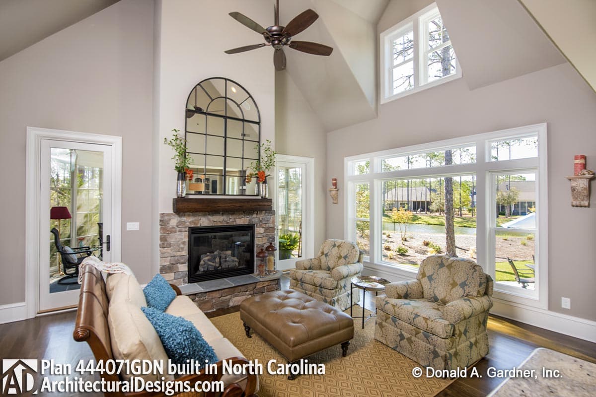 Client Photo id:  419053