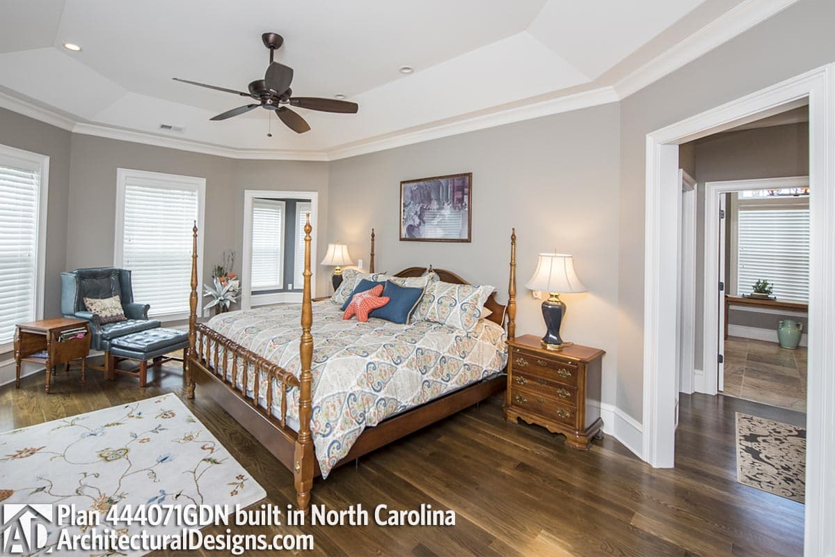 Client Photo id:  419043