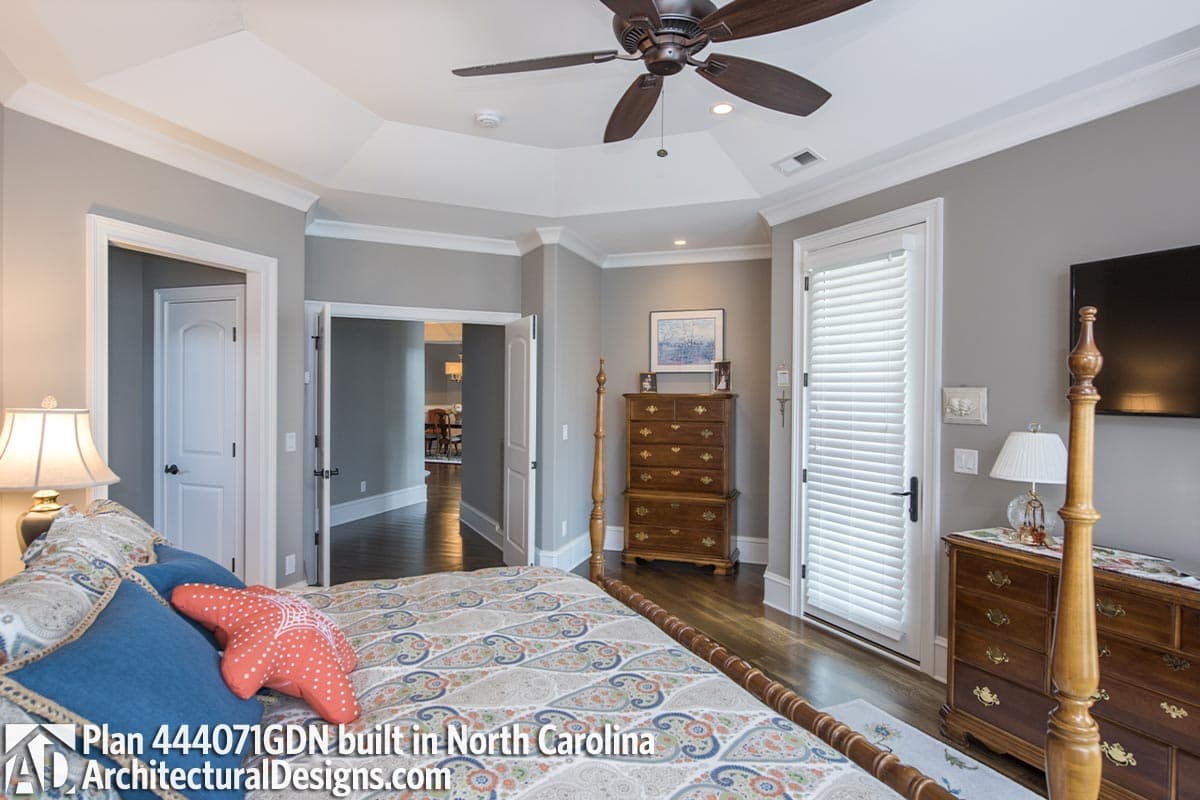 Client Photo id:  419042