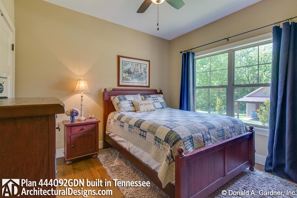 Client Photo id:  442359