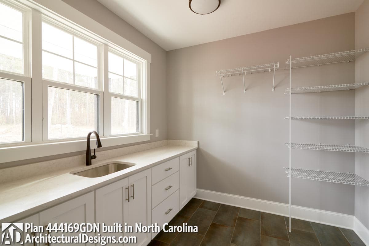 Client Photo id:  458199