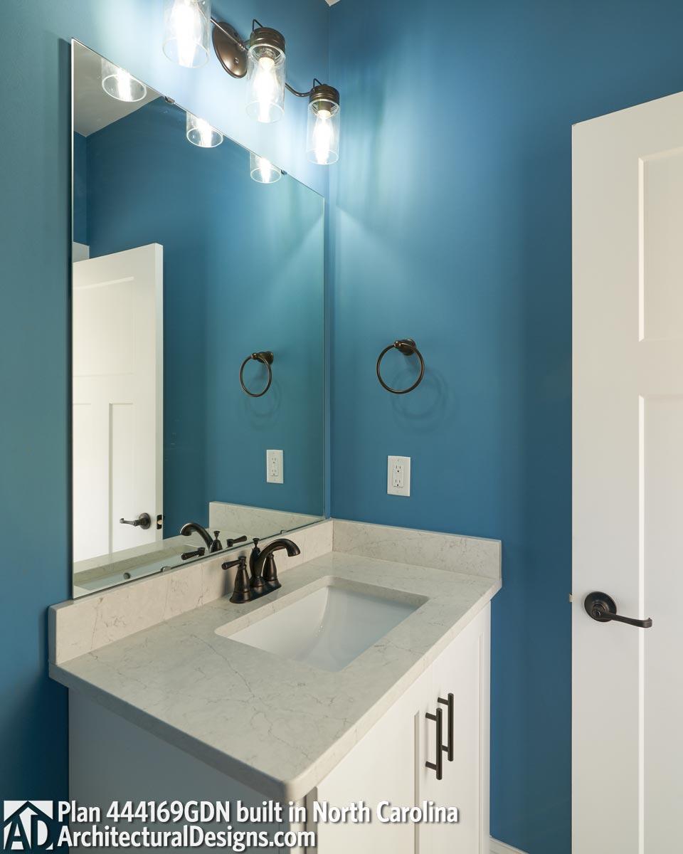 Client Photo id:  458193