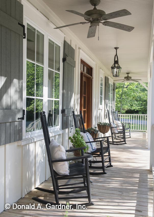 Plan 444181GDN: Modern Farmhouse with Cupola-lit Upstairs Loft and an Angled 2-Car Garage - 2018 Sq Ft - Image #7 - Country, Farmhouse, Modern Farmhouse, Southern, Traditional