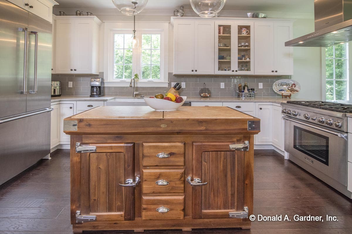 Plan 444181GDN: Modern Farmhouse with Cupola-lit Upstairs Loft and an Angled 2-Car Garage - 2018 Sq Ft - Image #13 - Country, Farmhouse, Modern Farmhouse, Southern, Traditional