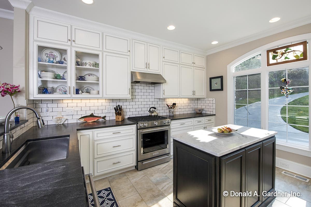 Plan 444212GDN: 3-Bed Cottage House Plan with 2-Story Great Room - 2381 Sq Ft - Image #7 - Mountain, Southern