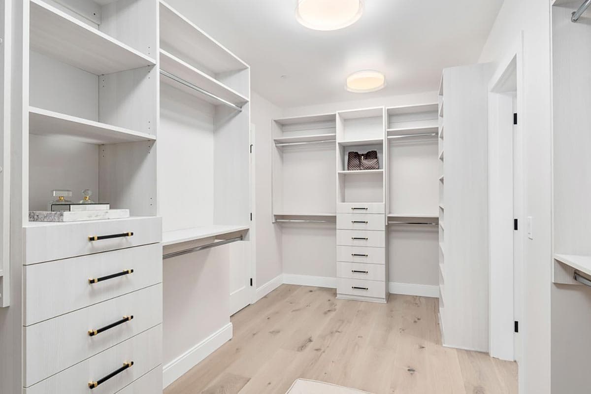 Plan 23913JD: Two-story Mid-Century Modern House Plan with Main-level Den and Guest Suite - Image #19 - Contemporary, Modern, Northwest