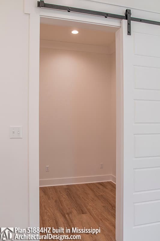 Client Photo id:  416406