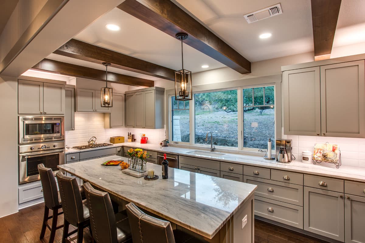 Plan 333004JHB: Hill Country Craftsman Plan with Drive-through Tandem Garage - 2497 Sq Ft - Image #9 - Craftsman, Hill Country, New American, Ranch