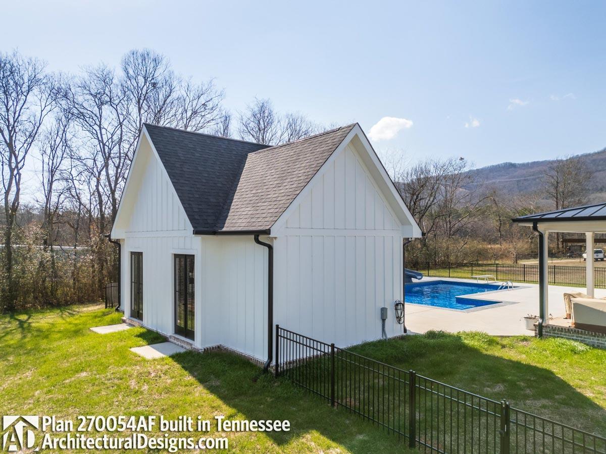 Client Photo id:  497000