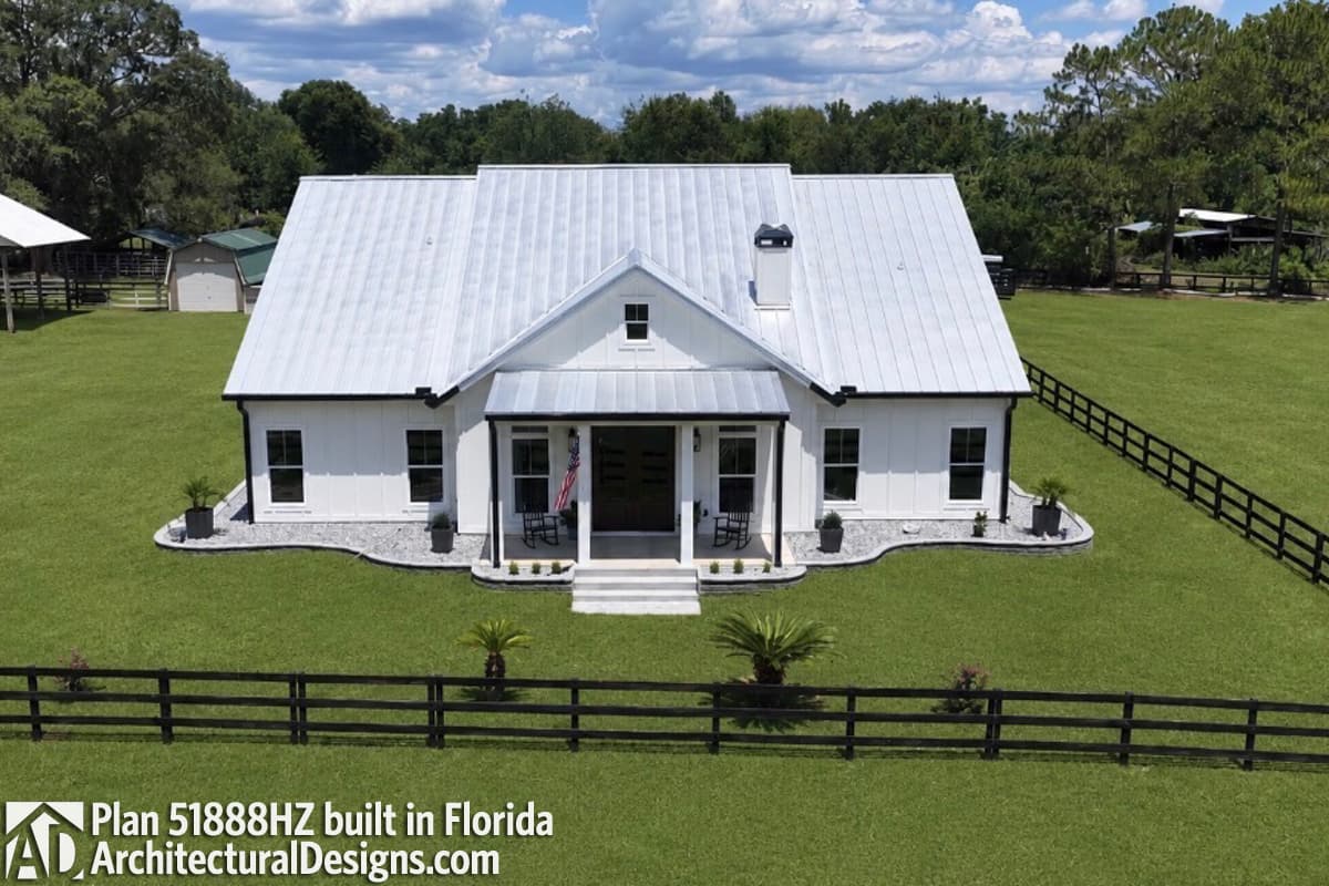 build gallery item - House Plan 51888HZ Comes to Life in Florida