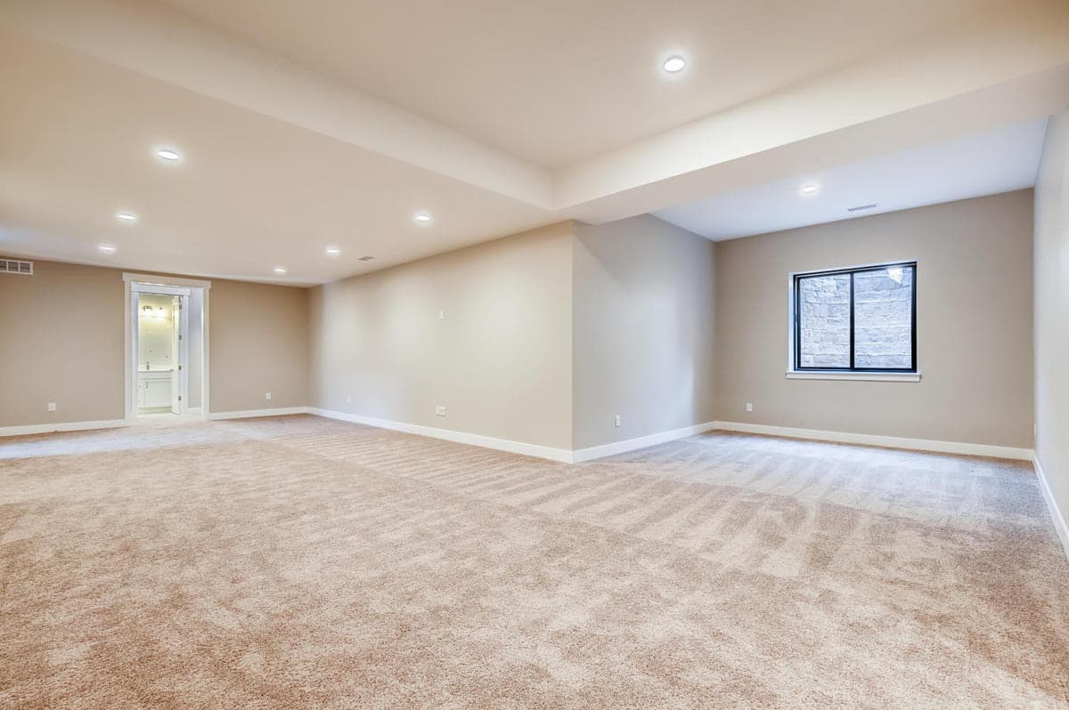 Plan 365017PED: 5-Bed Modern Farmhouse Plan with Vaulted Living Spaces - Image #34 - Farmhouse, Modern Farmhouse, New American