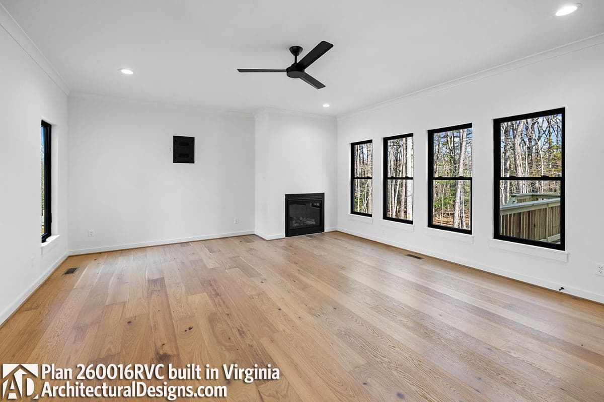 Client Photo id:  452631