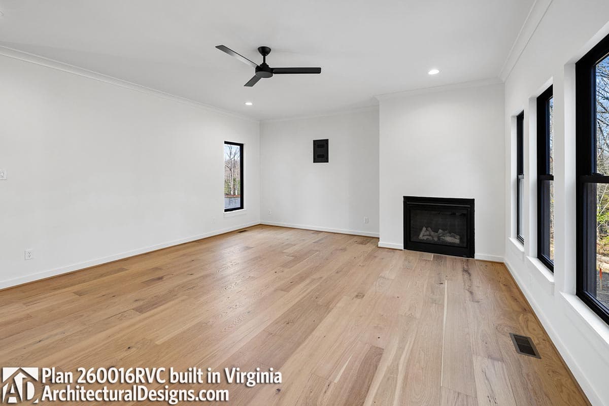 Client Photo id:  452630