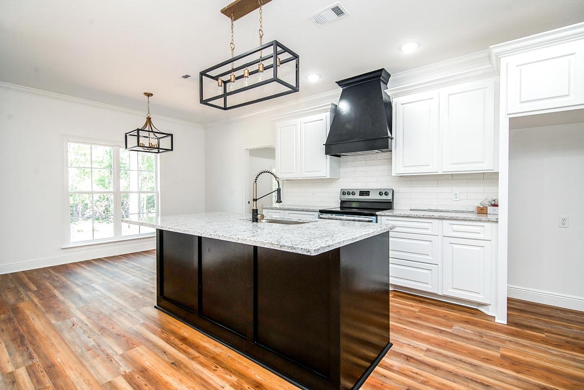 Plan 51892HZ: New American Ranch Home Plan with Master Suite with Direct Laundry Access - 1795 Sq Ft - Image #5 - Country, New American, Ranch, Southern, Traditional