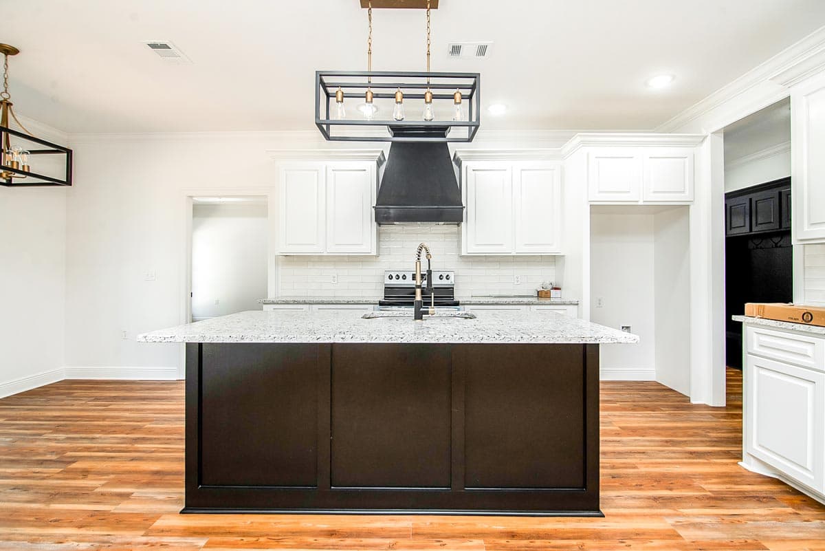 Plan 51892HZ: New American Ranch Home Plan with Master Suite with Direct Laundry Access - 1795 Sq Ft - Image #6 - Country, New American, Ranch, Southern, Traditional