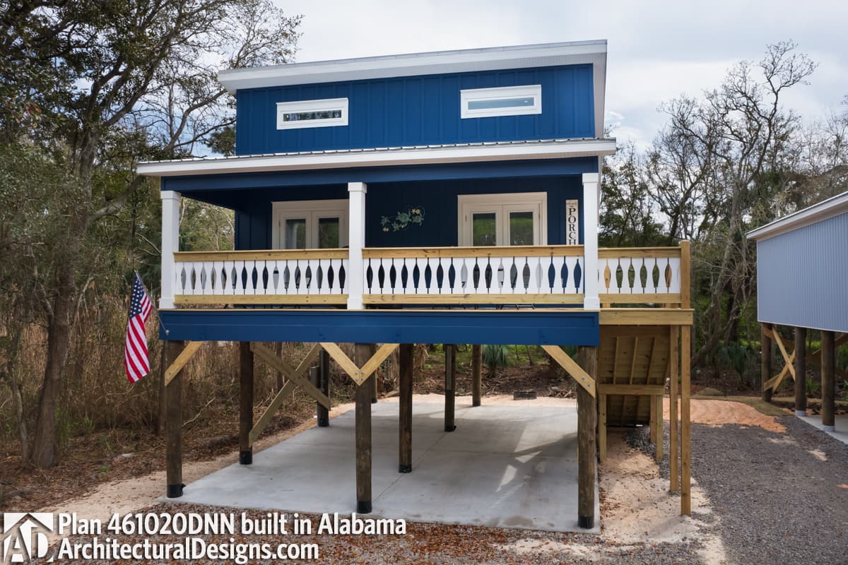 build gallery item - House Plan 461020DNN comes to life in Alabama!