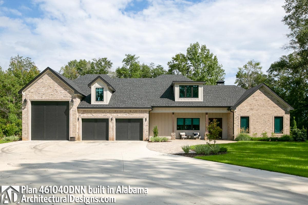 build gallery item - House Plan 461040DNN Comes to Life in Alabama