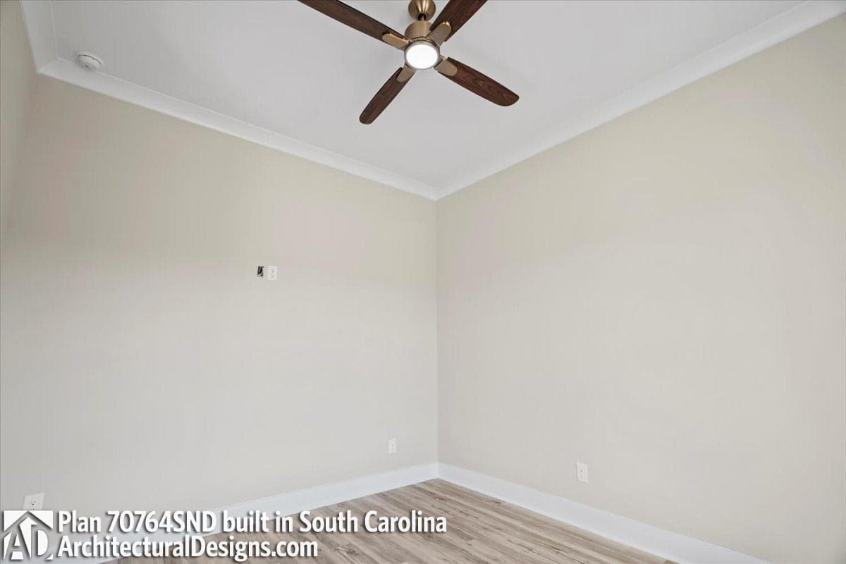 Client Photo id:  497070