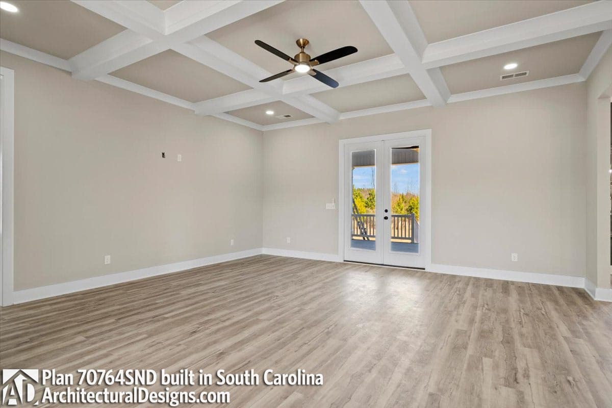 Client Photo id:  497067