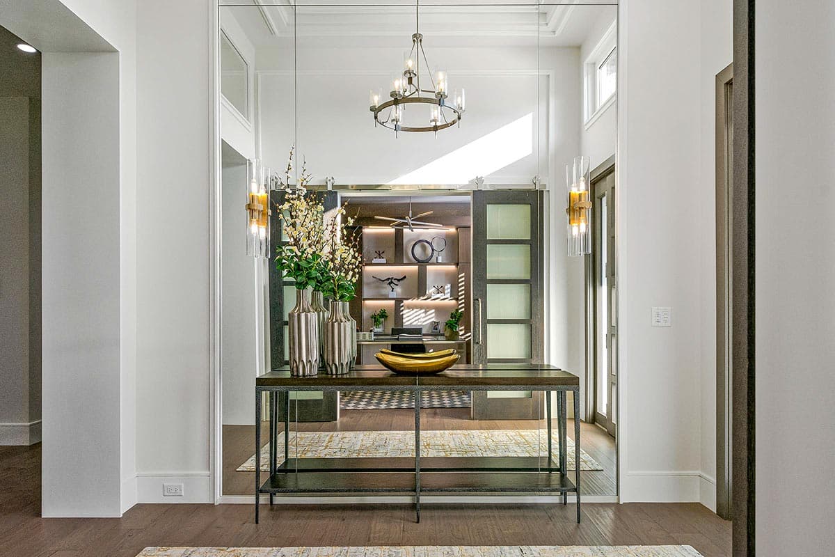 Plan 33245ZR: One-Story Transitional Home Plan with Low-Pitched Hip Roofs - 3114 Sq Ft - Image #7 - Contemporary, European, Mediterranean, New American, Prairie, Ranch, Transitional