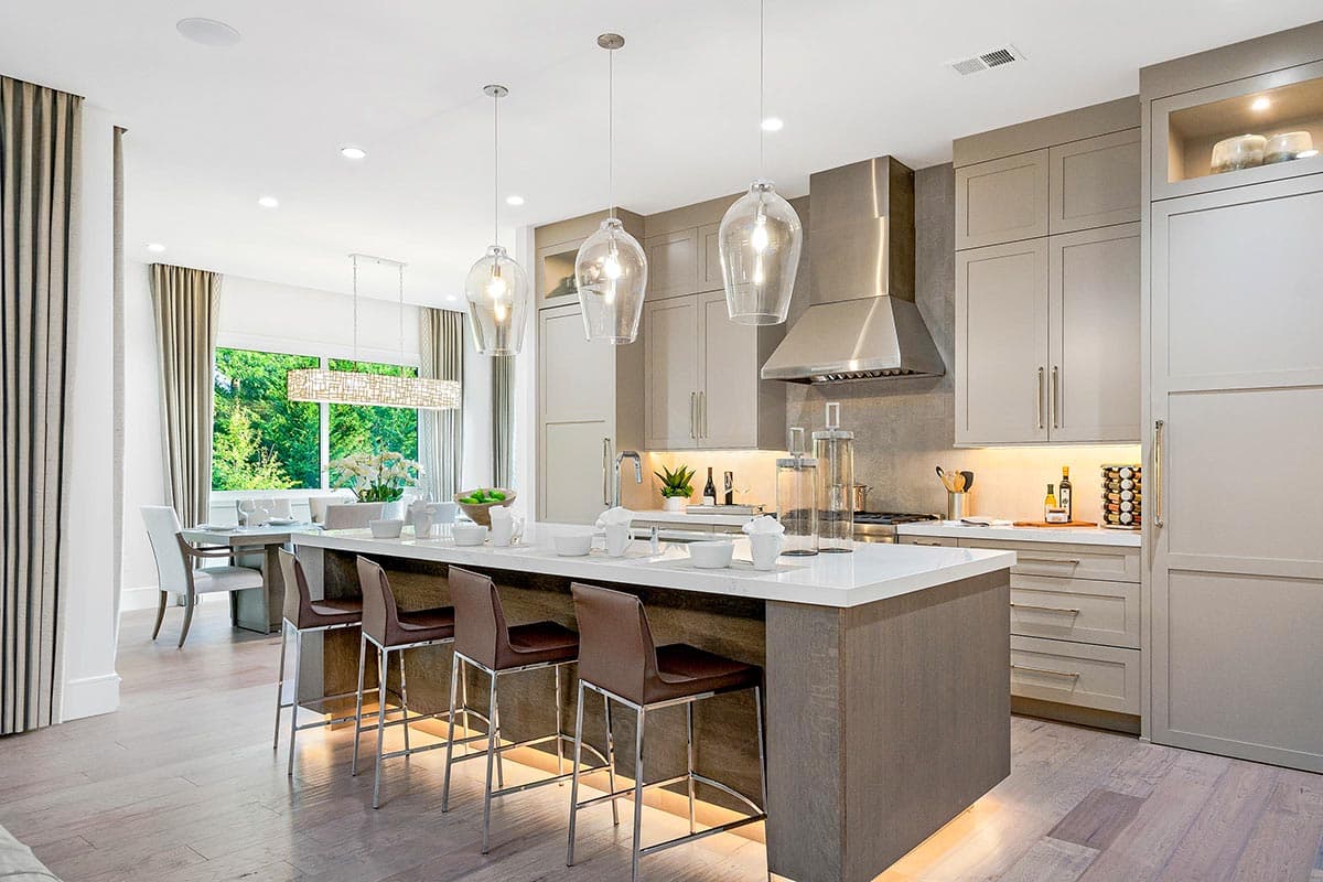 Plan 33245ZR: One-Story Transitional Home Plan with Low-Pitched Hip Roofs - 3114 Sq Ft - Image #14 - Contemporary, European, Mediterranean, New American, Prairie, Ranch, Transitional