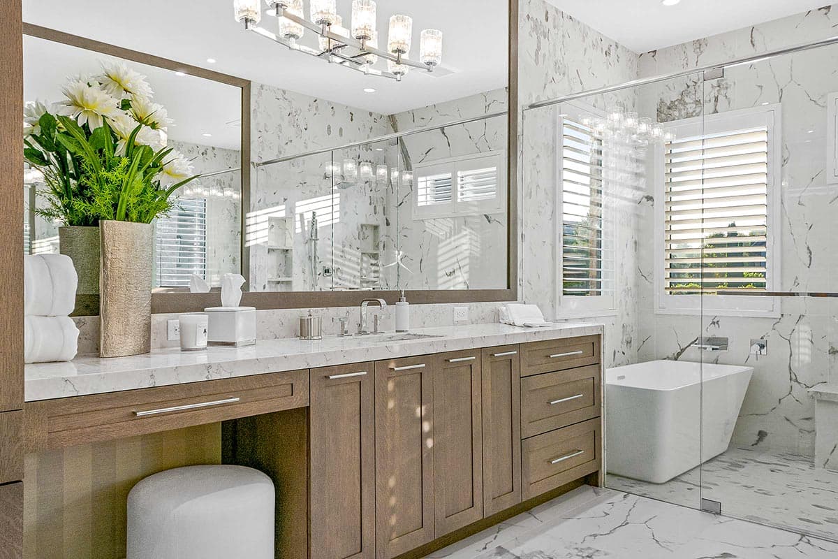 Plan 33245ZR: One-Story Transitional Home Plan with Low-Pitched Hip Roofs - 3114 Sq Ft - Image #17 - Contemporary, European, Mediterranean, New American, Prairie, Ranch, Transitional