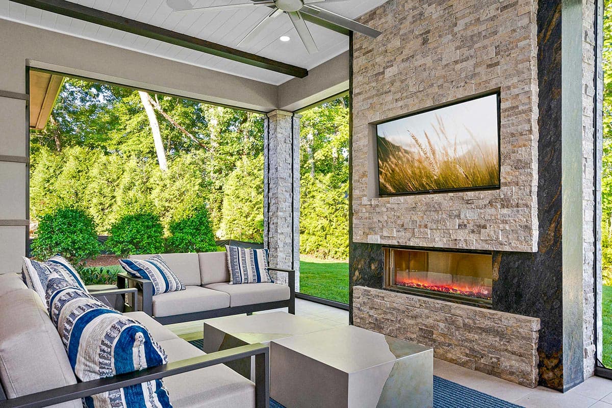 Plan 33245ZR: One-Story Transitional Home Plan with Low-Pitched Hip Roofs - 3114 Sq Ft - Image #34 - Contemporary, European, Mediterranean, New American, Prairie, Ranch, Transitional