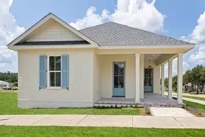 1541 Square Foot 3-Bed Southern Cottage with L-Shaped Front Porch