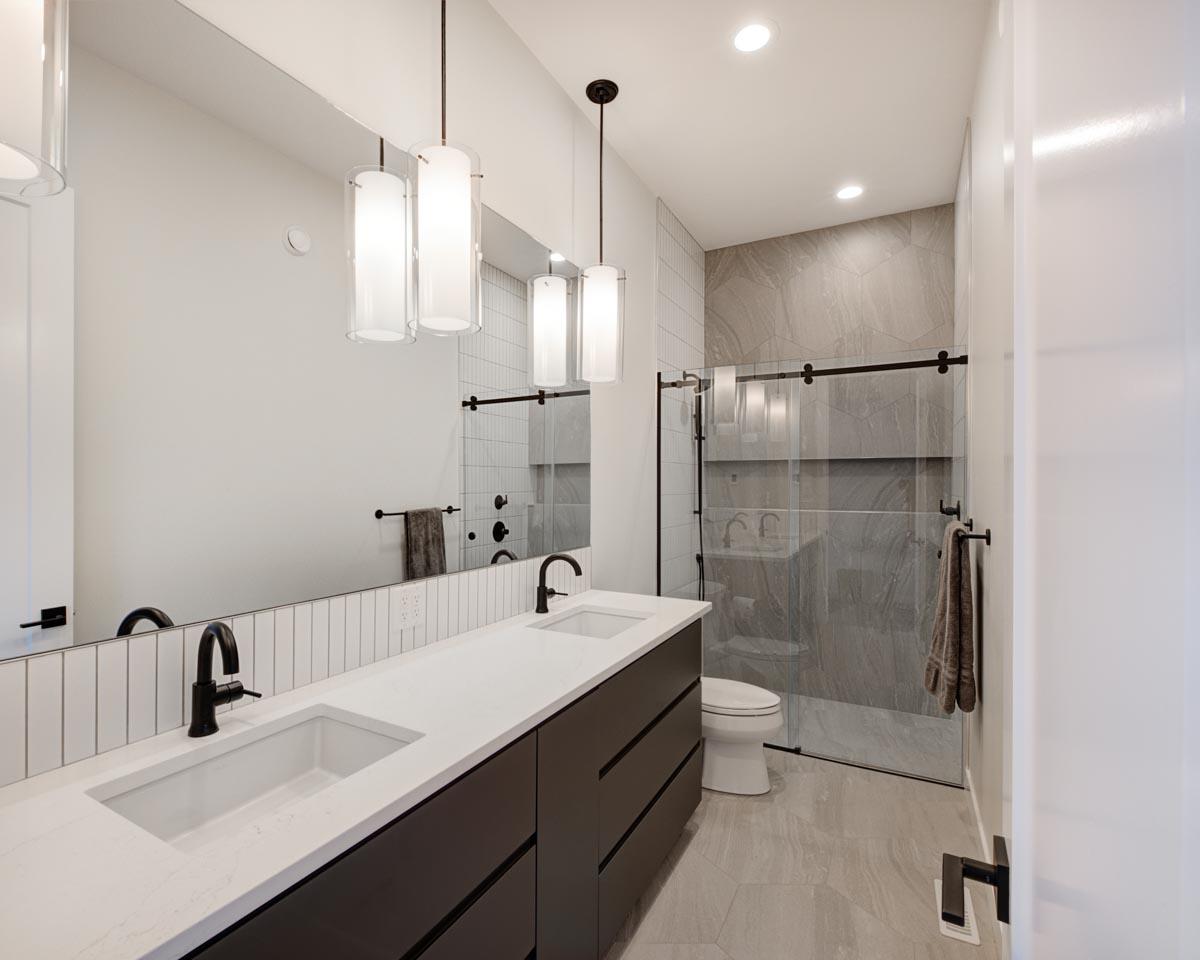 Plan 81730AB: 2800 Sq Ft Mid-Century Modern House Plan with Vaulted Ceilings and 3 Outdoor Spaces - Image #14 - Mid Century Modern, Modern, Mountain, Northwest, Prairie