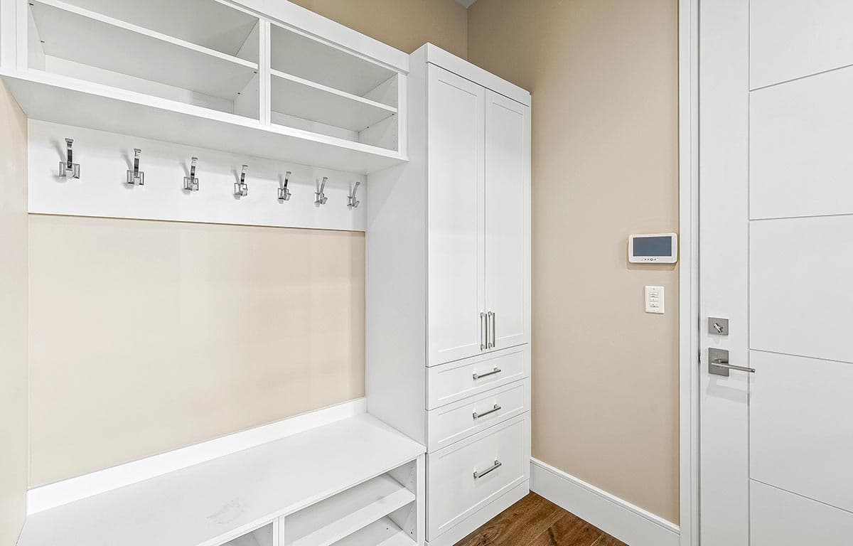 Plan 33248ZR: 3-Bed 3000 Square Foot Contemporary Craftsman Home Plan with Covered Lanai - Image #23 - Country, Craftsman, New American, Ranch, Southern, Transitional