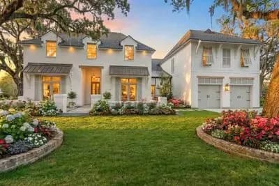 Fresh 5-Bed House Plan with Private Master Bedroom