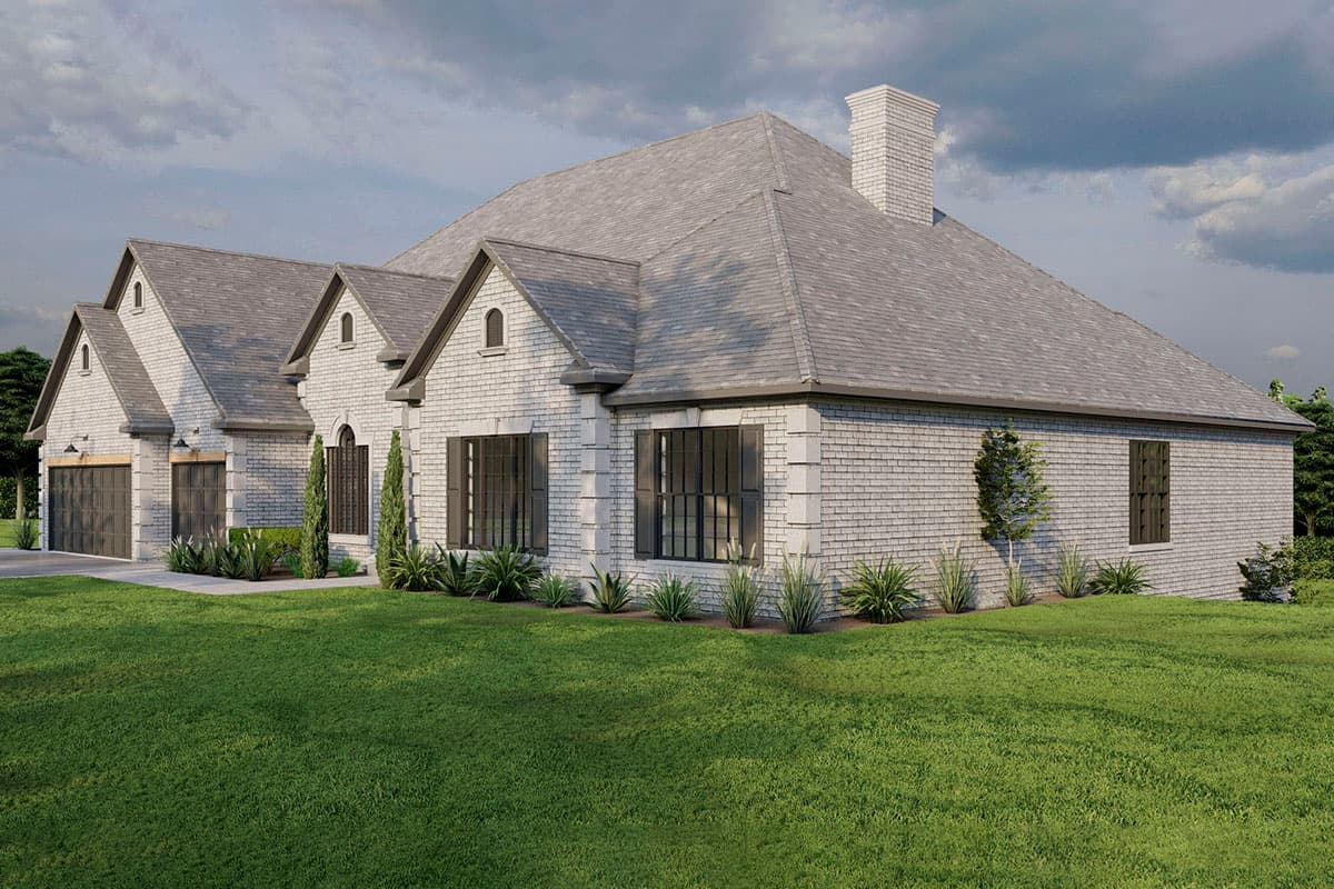 Plan 70797MK: 3000 Square Foot 4 Bed House Plan with a Brick Exterior and Bonus Expansion - Image #4 - Ranch, Traditional, Transitional