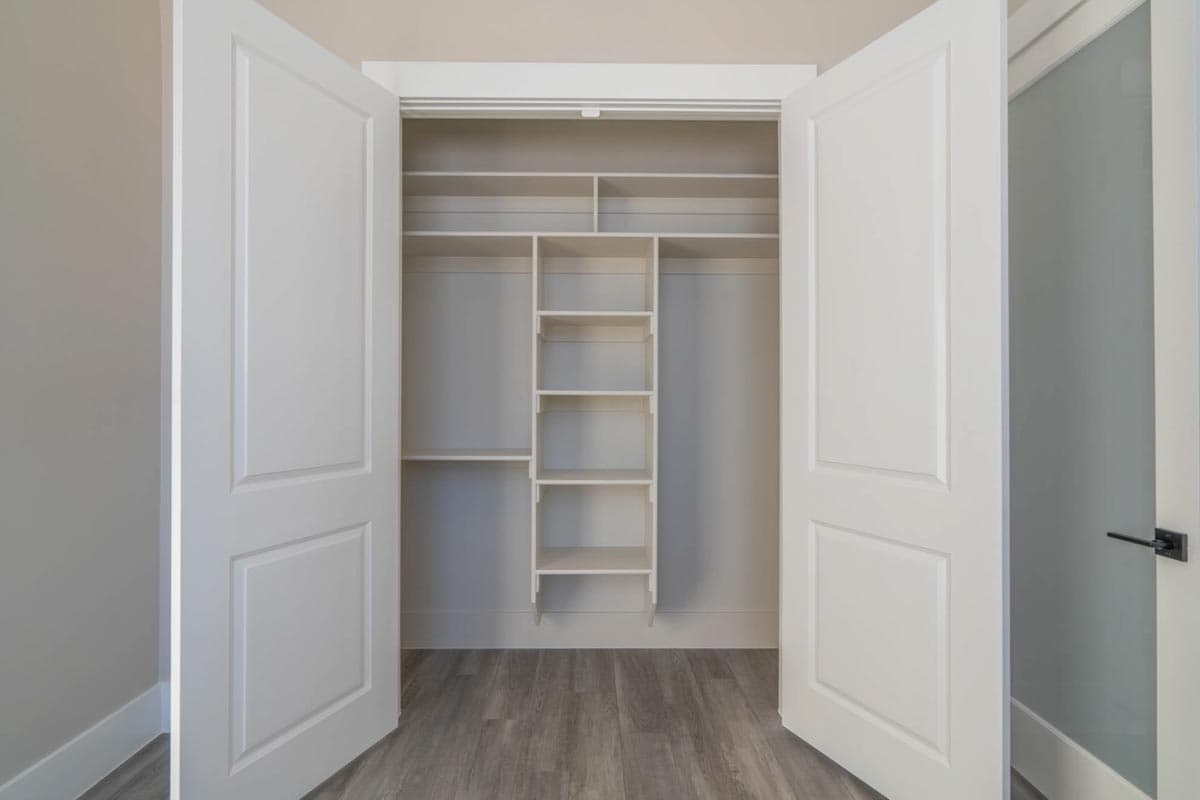 Plan 849009PGE: Transitional Ranch Plan with Open Living Area - Image #7 - Contemporary, Ranch, Transitional