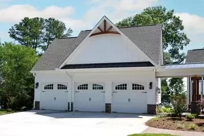 Craftsman Style 3-Car Detached Garage with 790 Square Feet of Parking