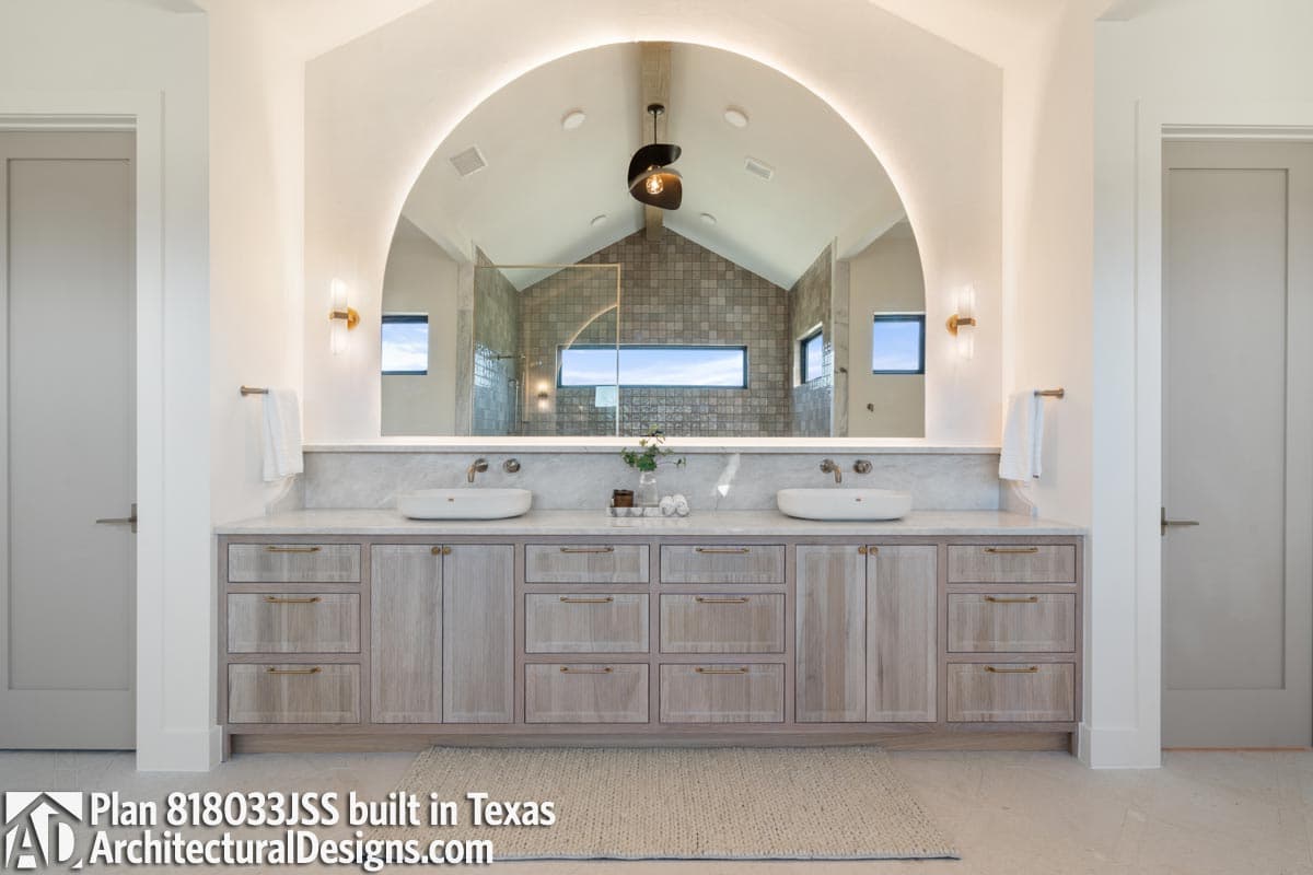 Client Photo id:  539778