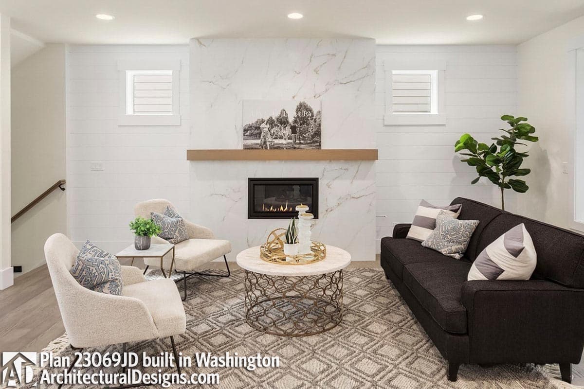 Client Photo id:  451916