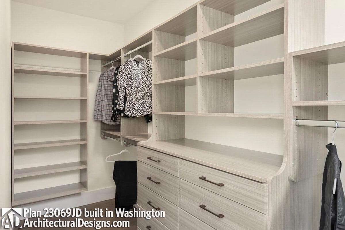 Client Photo id:  451901