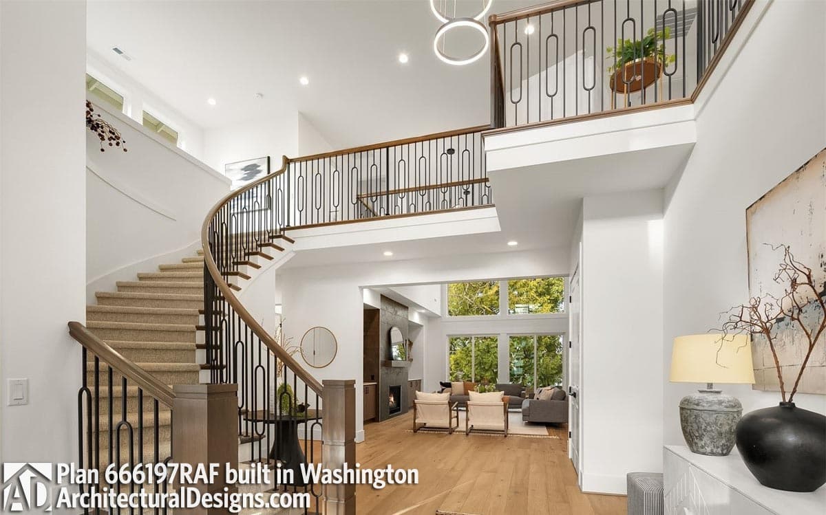 Client Photo id:  492739